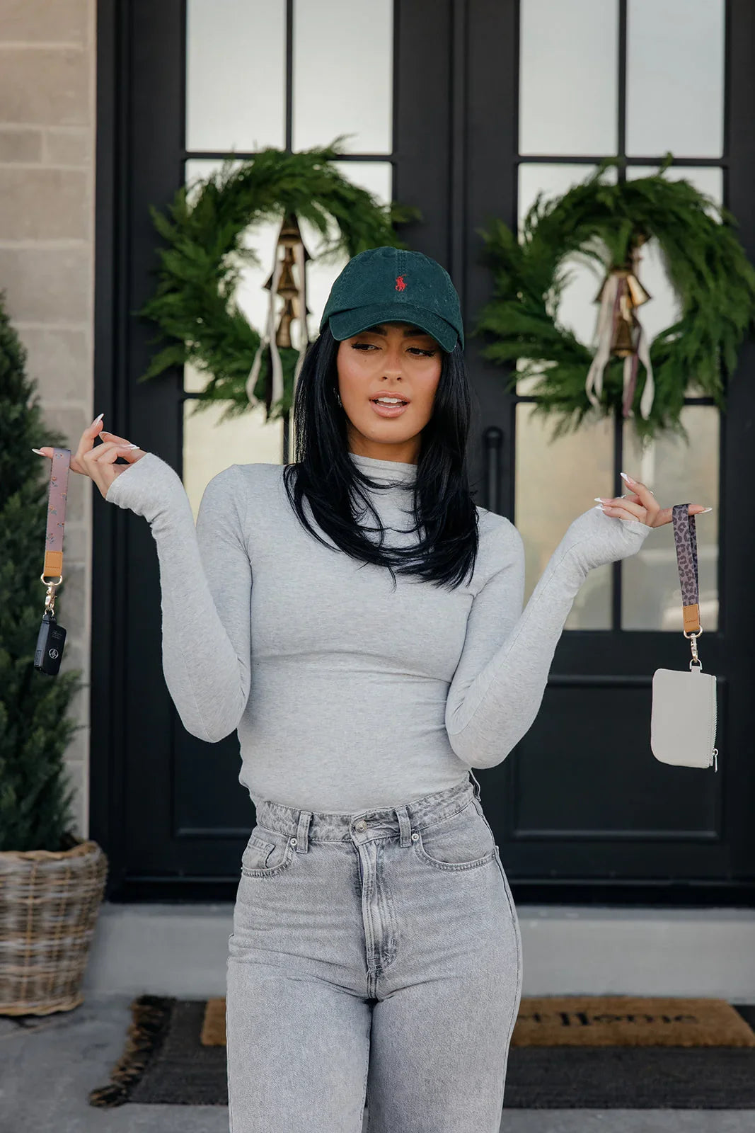 Cream Small Zipper Pouch