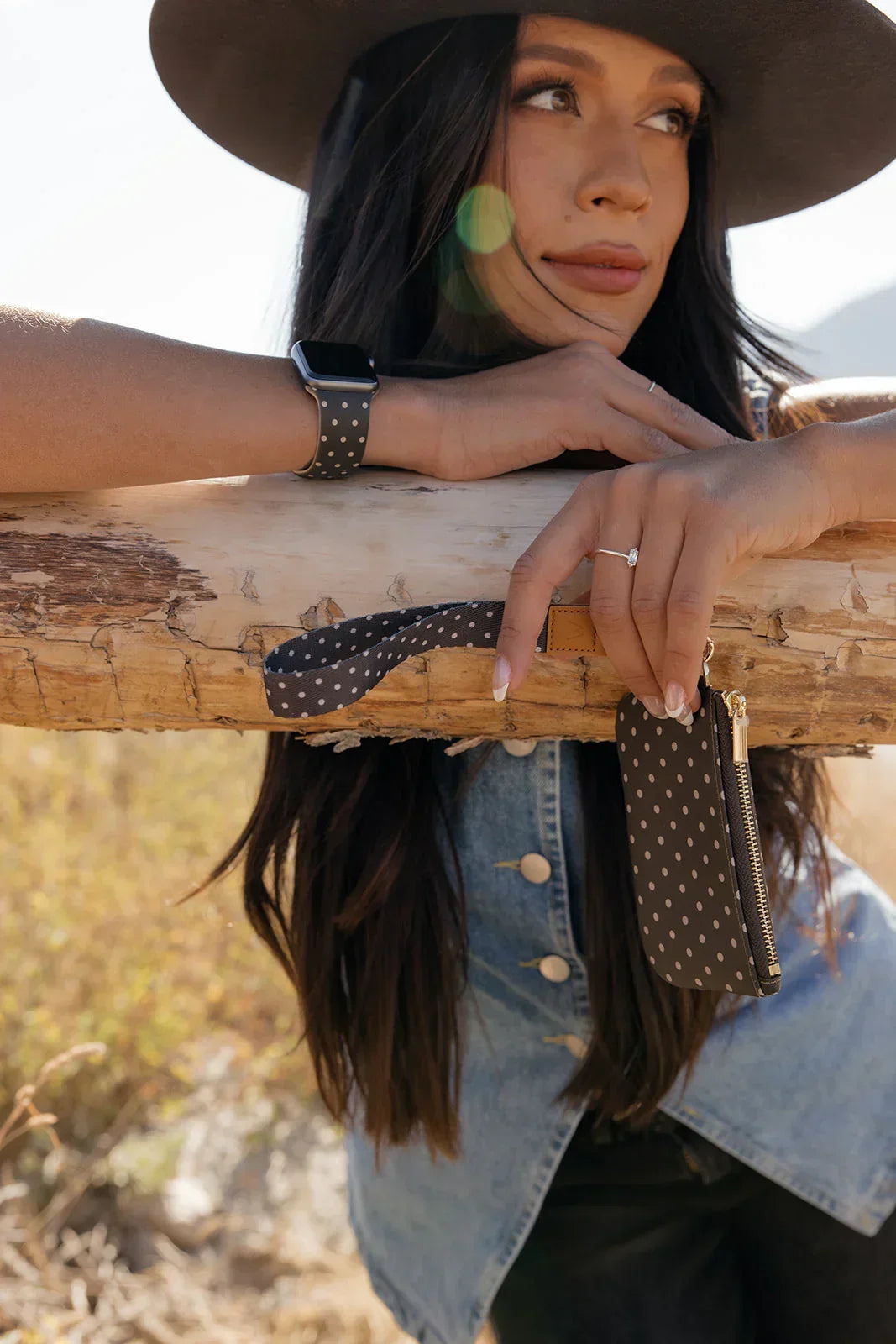 Cocoa Dot Wrist Lanyard