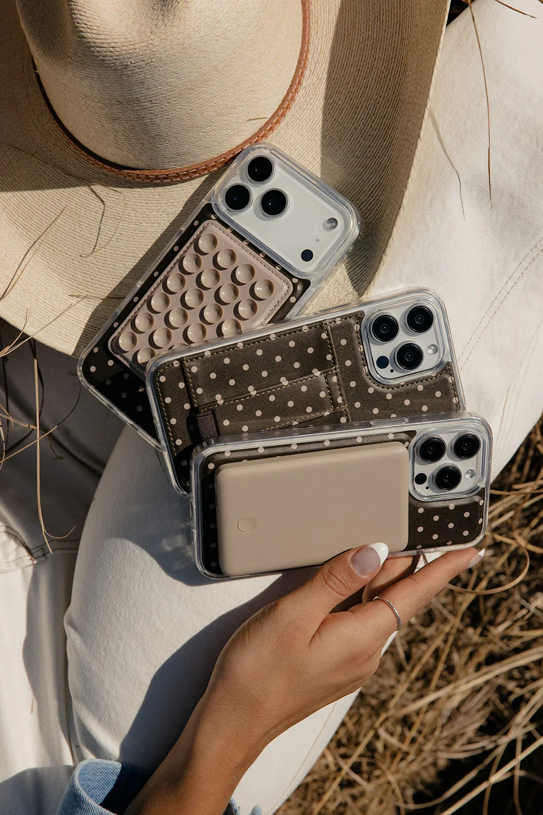 Cocoa Dot Magnetic Case