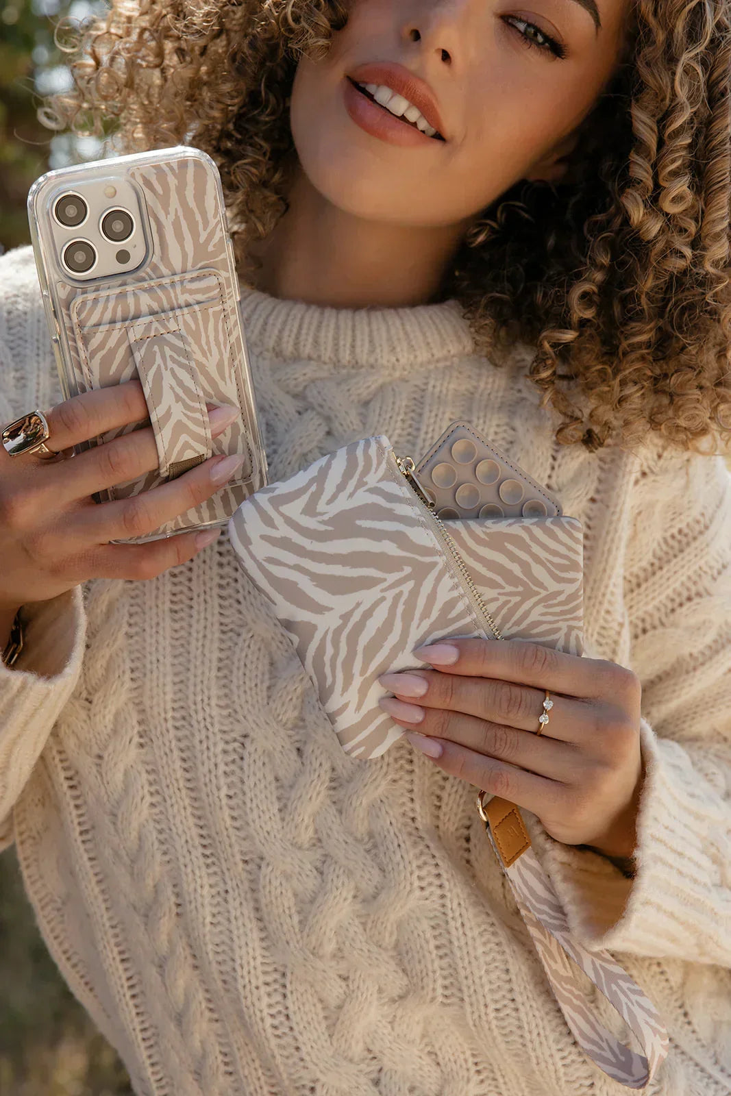 Safari Stripes Magnetic Case