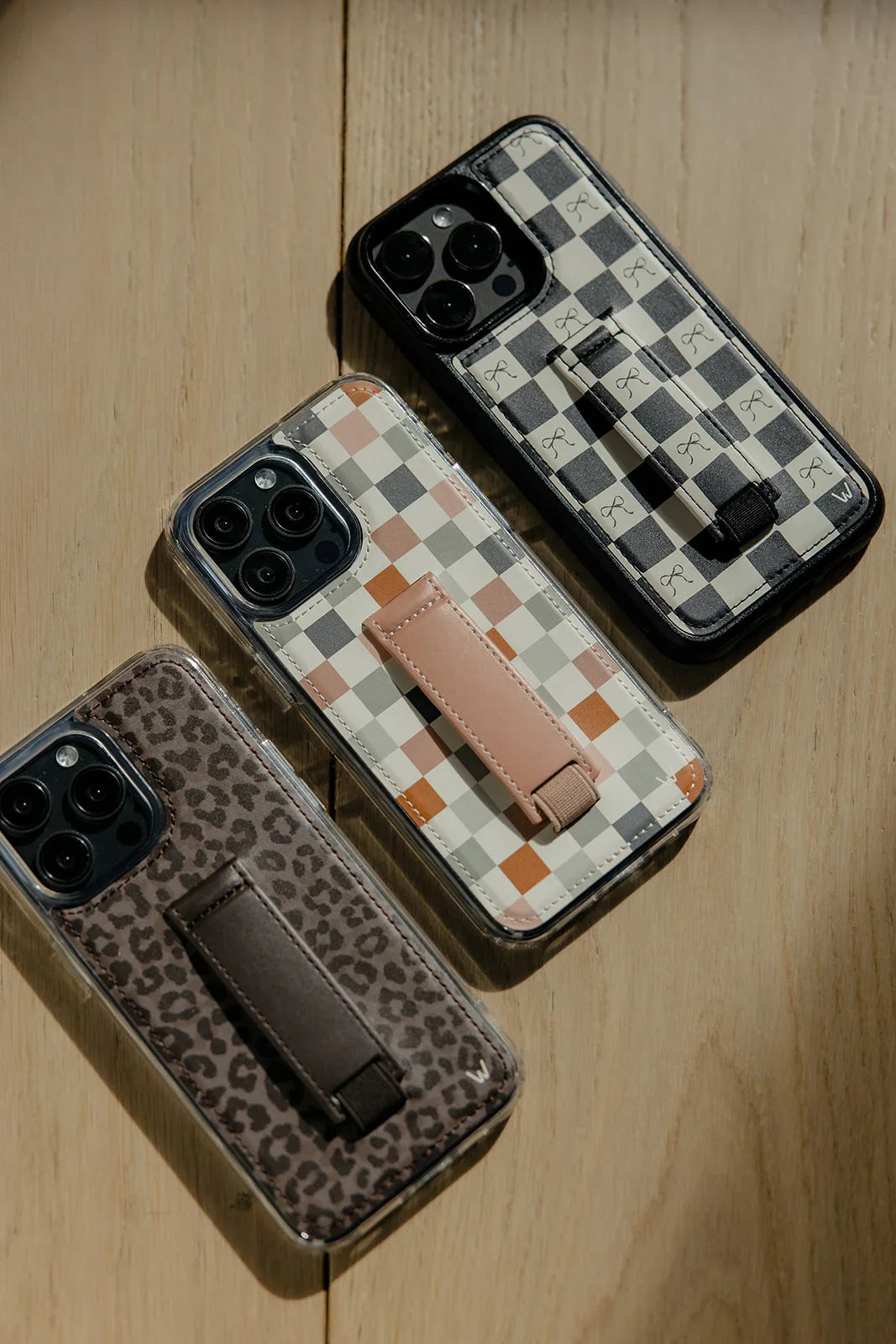 Bow Noir Walli-Lite Case