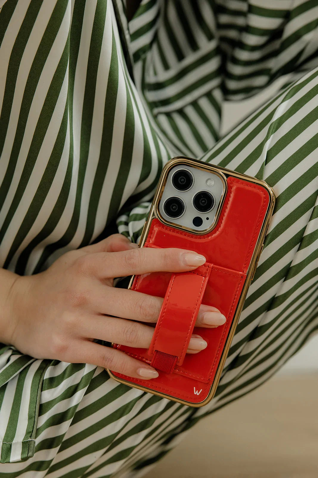 Red Radiance in Gold